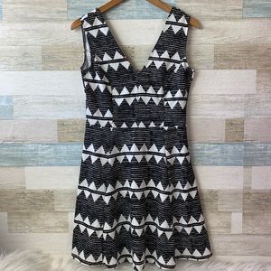 H&M Sleeveless Casual Dress Size Medium